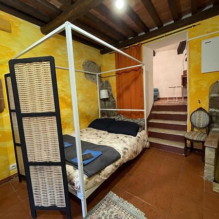 Apartamento Dimora Della Rupe Pitigliano Exterior foto