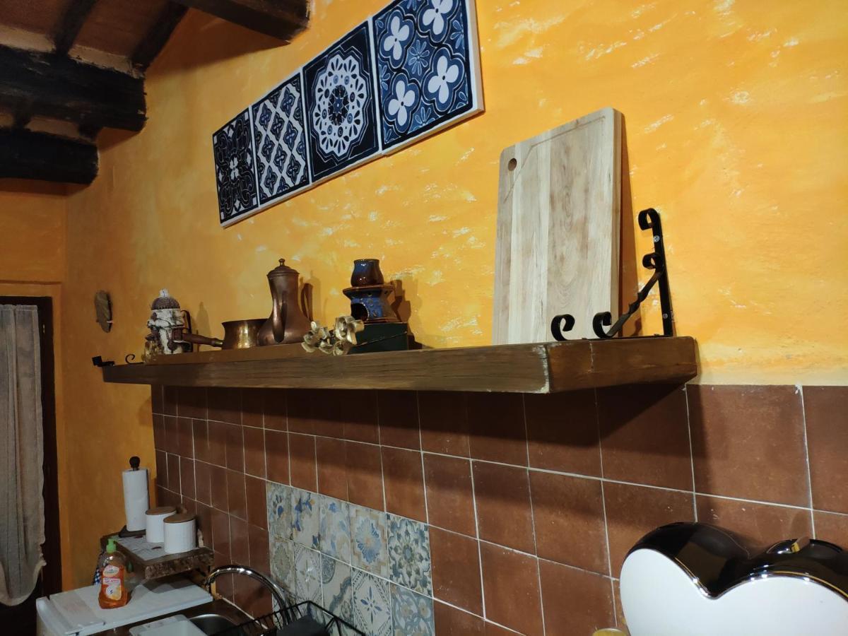 Apartamento Dimora Della Rupe Pitigliano Exterior foto